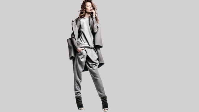 穿瑜伽裤爬山的女生会不会害羞？